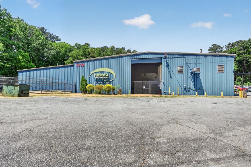 Primary Photo Of 2770 E Ponce de Leon Ave, Decatur Service For Sale