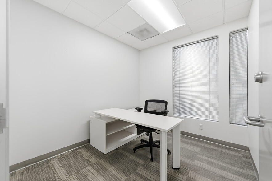 More Photos Of 2542 S Bascom Ave, Campbell Office For Sale