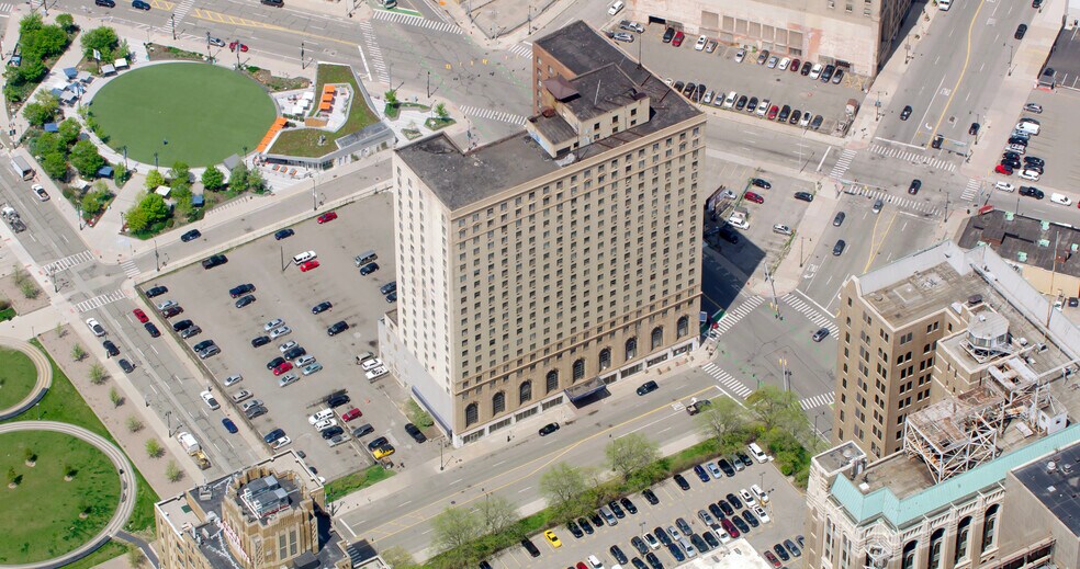 More Photos Of 400 Bagley St, Detroit Apartments For Sale