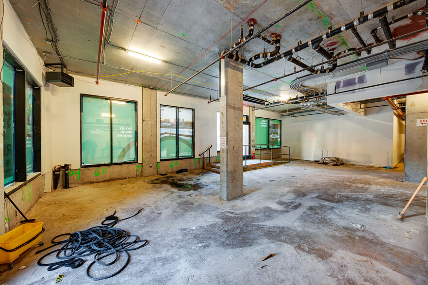 More Photos Of 40 Bruckner Blvd, Bronx Apartments For Lease