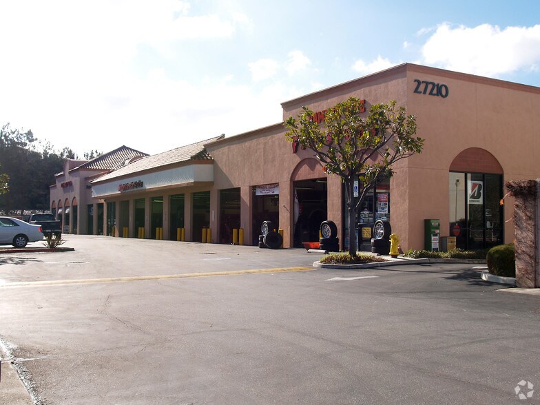 More Photos Of 27200-27240 La Paz Rd, Mission Viejo Unknown For Lease