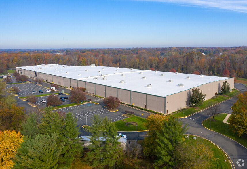 Primary Photo Of 200 Ludlow Dr, Ewing Warehouse For Lease