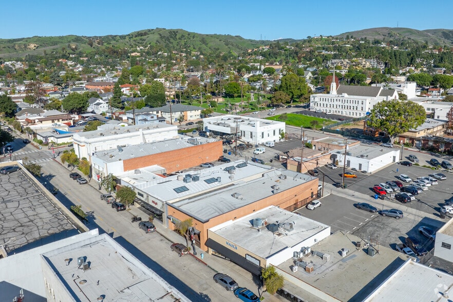 More Photos Of 6728 Bright Ave, Whittier Storefront For Sale