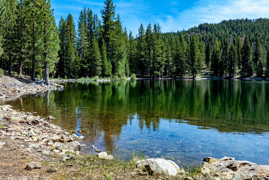More Photos Of 000 East Meadow Drive, Sierraville Land For Sale