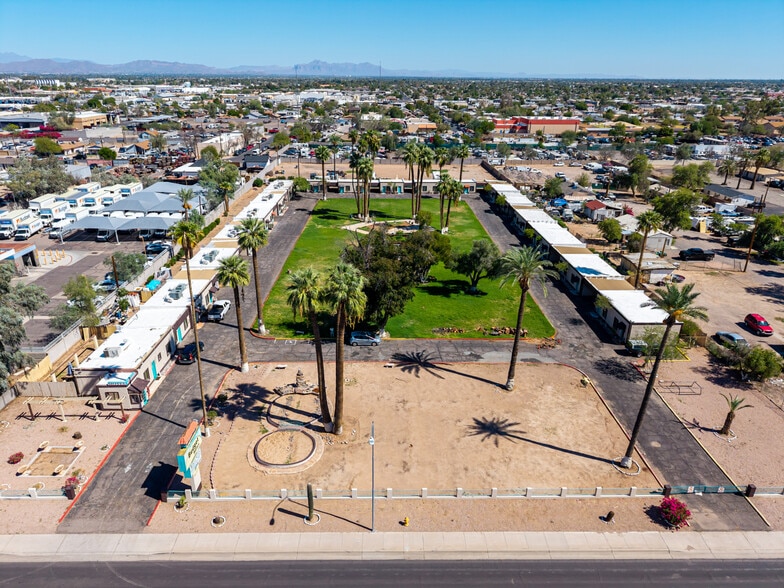 More Photos Of 537 S Country Club Dr, Mesa Hotel For Sale