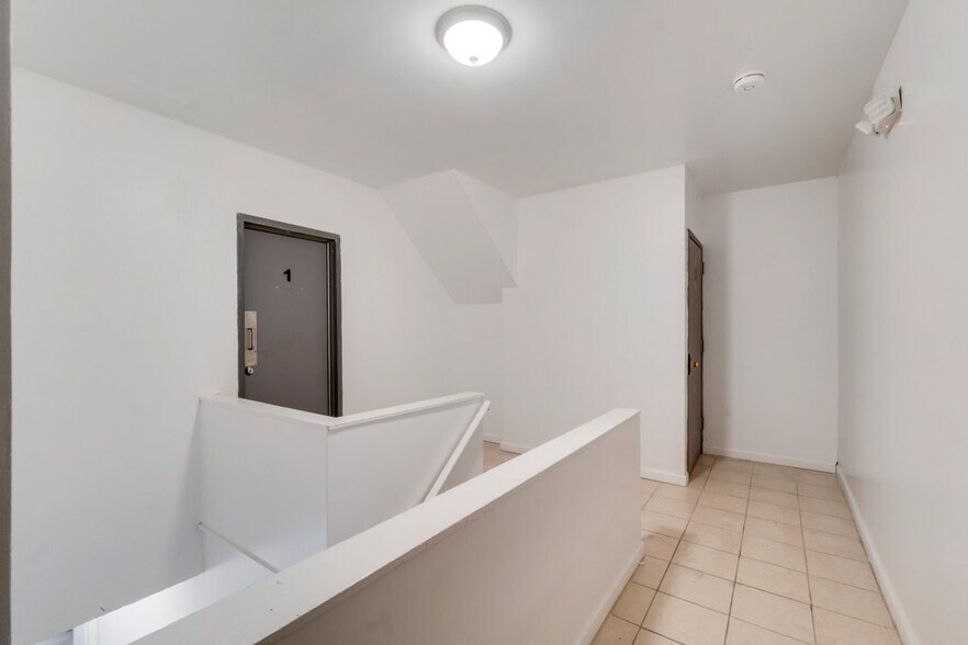 More Photos Of 2516-2520 N Charles St, Baltimore Apartments For Sale