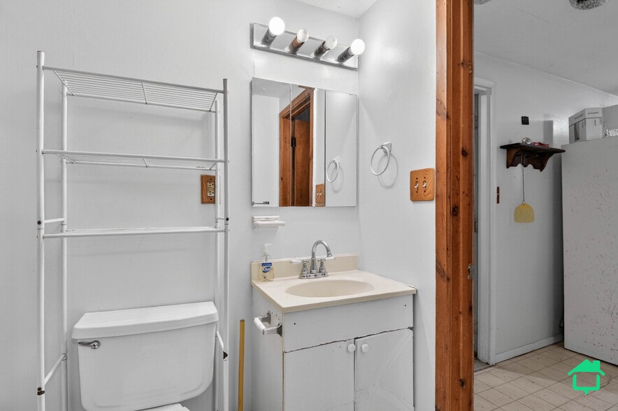 More Photos Of 12763 Ostrander Rd, Maybee Supermarket For Sale