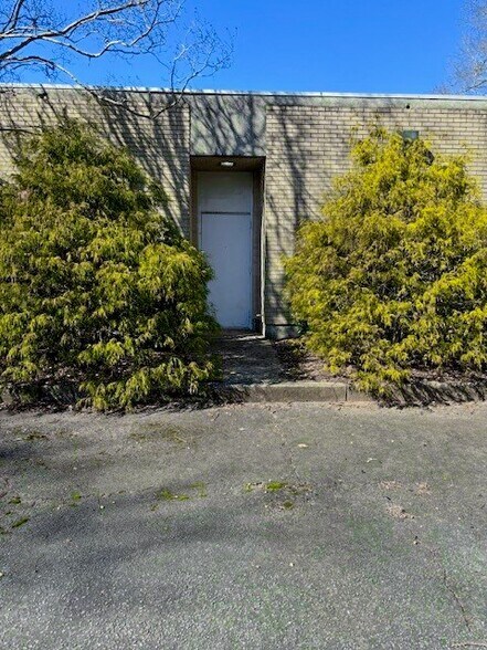 More Photos Of 408 Pacolet St, Jonesville Office For Sale