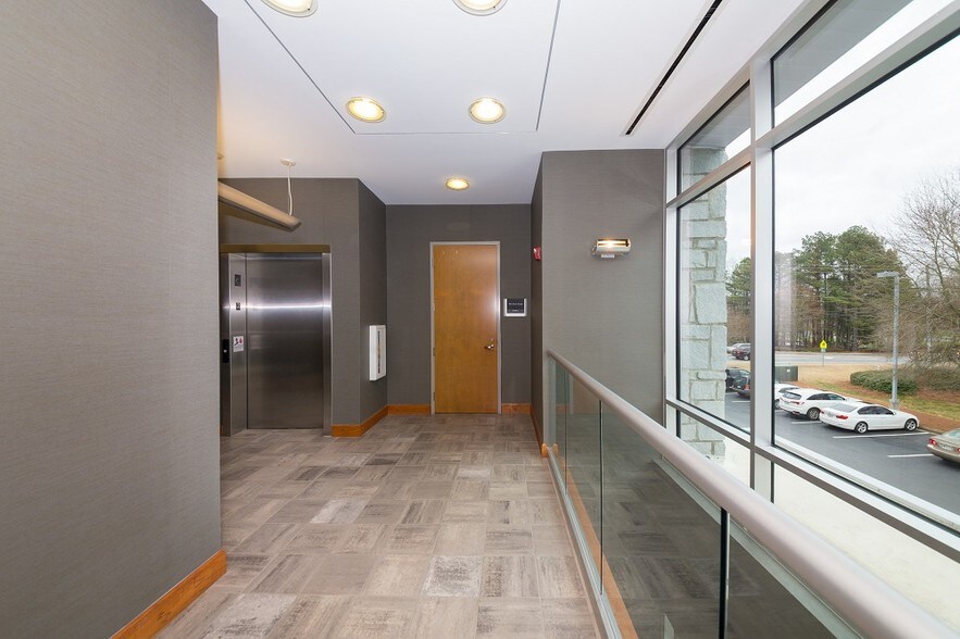 More Photos Of 5448 Spalding Dr, Norcross Medical For Lease