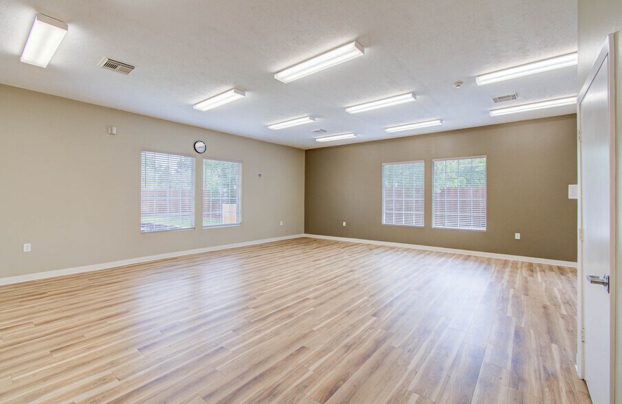 More Photos Of 19647 River Bottom Rd, Katy Daycare Center For Sale