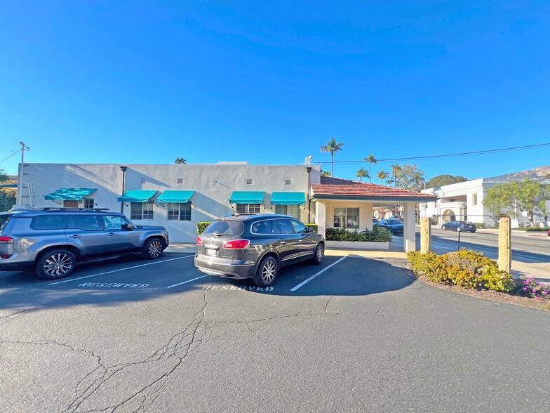 More Photos Of 1715 State St, Santa Barbara Office For Lease