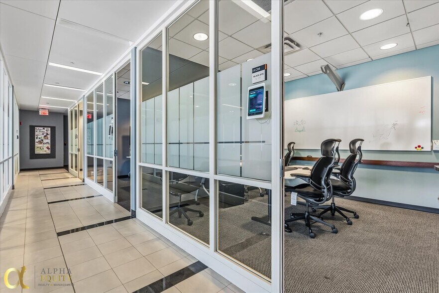 More Photos Of 189 S Orange Ave, Orlando Office Residential For Sale