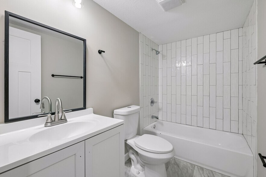 More Photos Of 4330 5th Ave S, Minneapolis Apartments For Sale