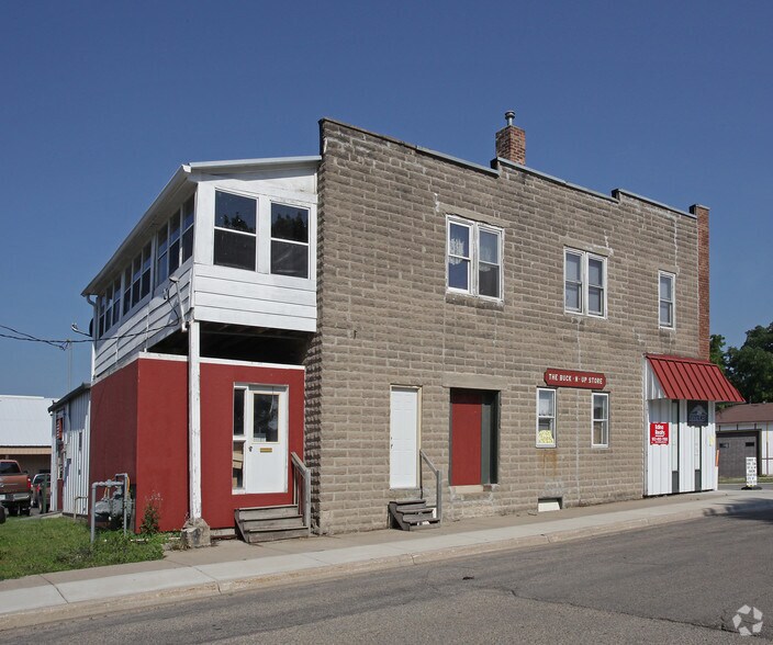 More Photos Of 105 W Minnesota St, Le Center Storefront Retail Residential For Lease