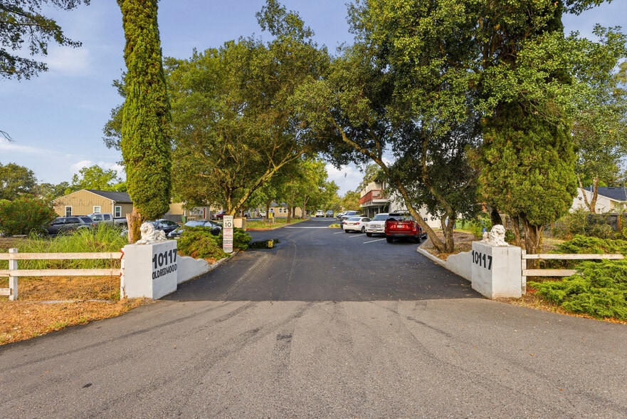 More Photos Of 10109-10133 Old Redwood Hwy, Windsor Apartments For Sale