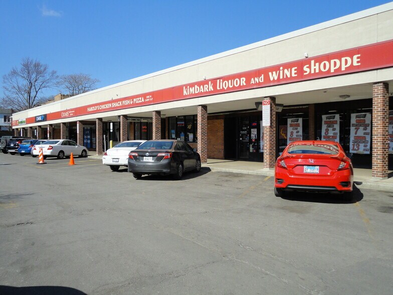 More Photos Of 1200-1310 E 53rd St, Chicago Storefront For Lease