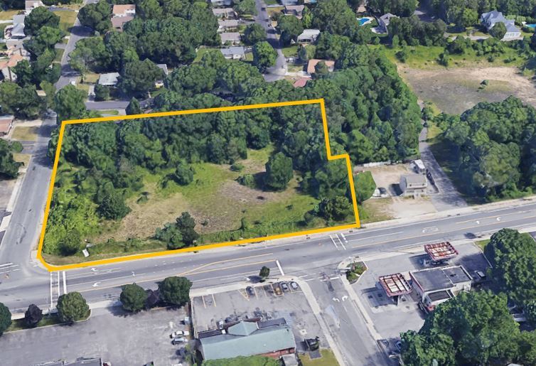 Primary Photo Of Portion Rd, Ronkonkoma Land For Lease