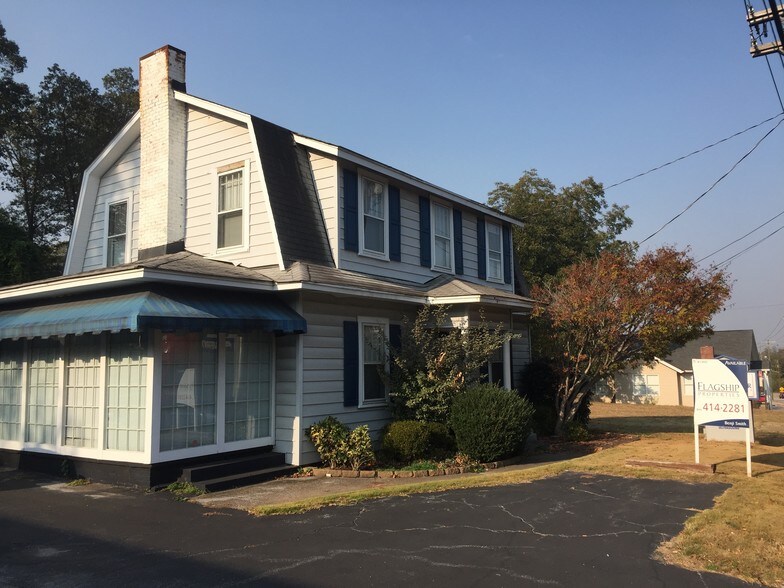 More Photos Of 710 Laurens Rd, Greenville Office For Sale