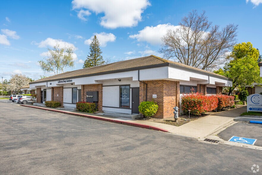 More Photos Of 1130 Conroy Ln, Roseville Medical For Sale