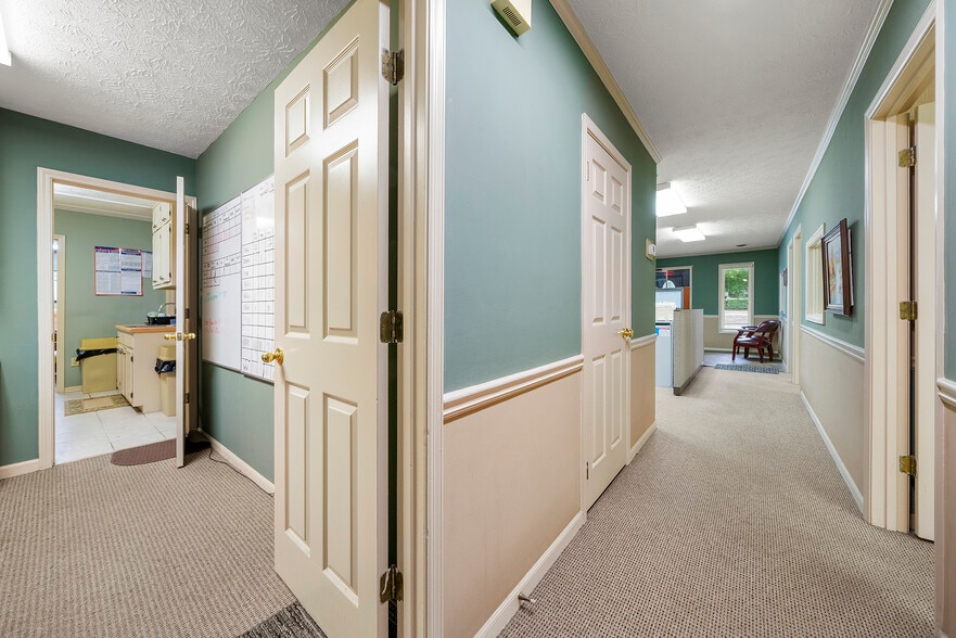 More Photos Of 125-145 E Georgia Ave, Fayetteville Freestanding For Sale