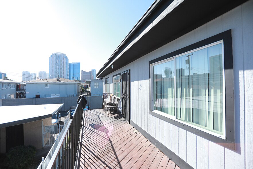 Primary Photo Of 241 W Philadelphia Ave, Las Vegas Apartments For Sale