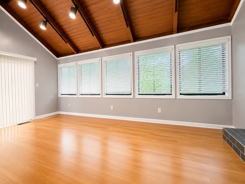 More Photos Of 3000 Langford Rd, Peachtree Corners Office For Lease