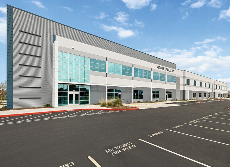 Primary Photo Of 3808 Faraday Ave, Davis Distribution For Lease