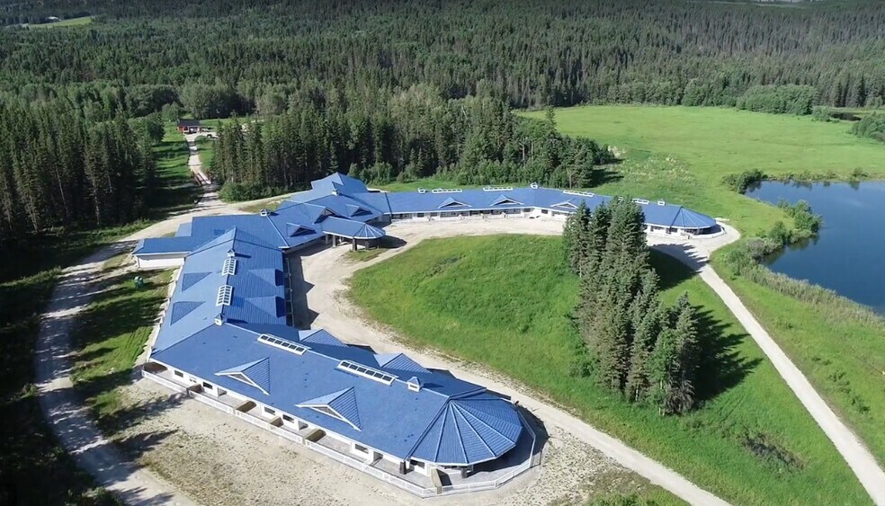 More Photos Of 256195 Priddis Greens dr, Foothills Healthcare For Sale