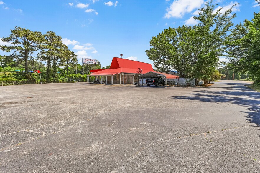More Photos Of 500 Buff Blvd, Summerton General Retail For Sale