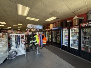 More Photos Of 4017-4019 W 63rd St, Chicago Storefront For Sale