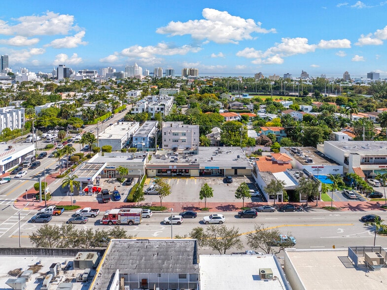 More Photos Of 1445 Alton Rd, Miami Beach General Retail For Lease