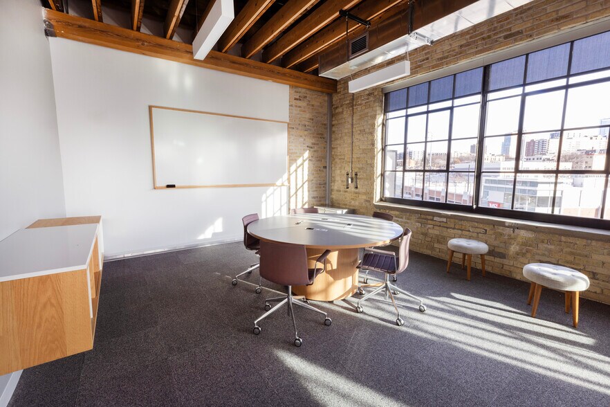 More Photos Of 1433 N Water St, Milwaukee Coworking Space