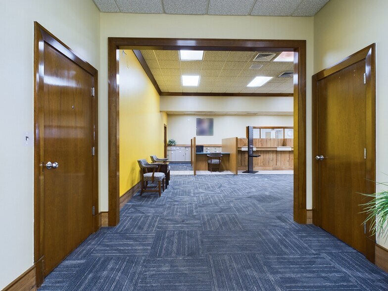 More Photos Of 101 E Elm St, Union City General Retail For Sale