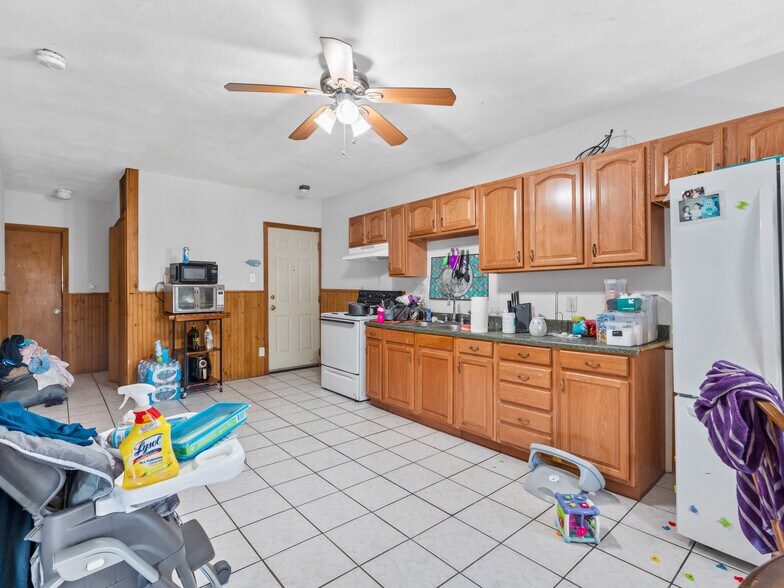 More Photos Of 144-145 Railroad St, Manville Multifamily For Sale