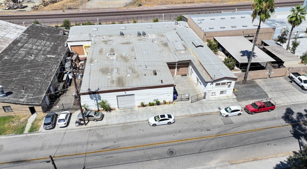 Primary Photo Of 9625 Rudicill St, Riverside Warehouse For Lease