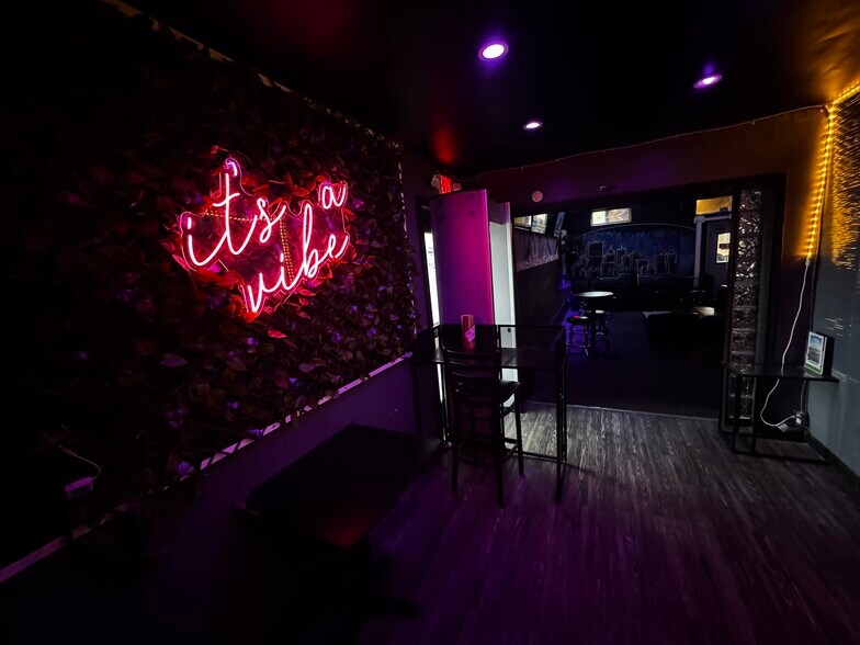 More Photos Of 2914 Salem Ave, Dayton Bar For Sale