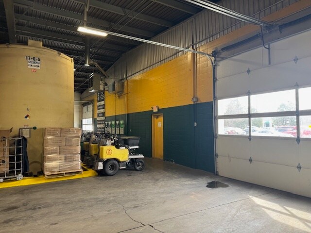 More Photos Of 8120 W Bradley Rd, Milwaukee Warehouse For Sale