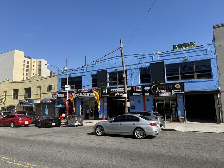 More Photos Of 3008-3010 Jerome Ave, Bronx Warehouse For Lease