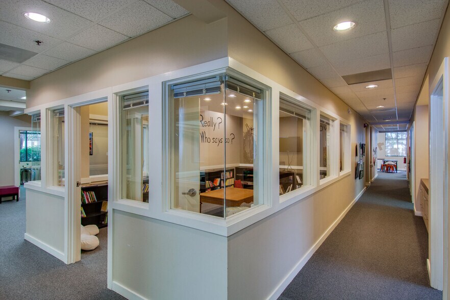 More Photos Of 5 Dunmore Ct, Hilton Head Office Residential For Sale