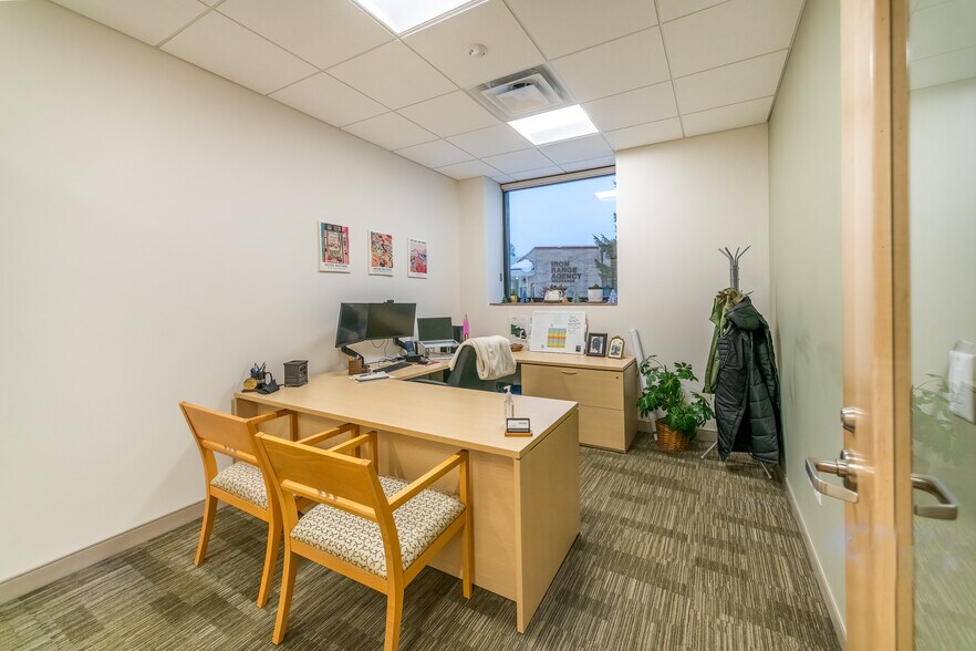 More Photos Of 100-106 S Main st, Ishpeming Flex For Sale