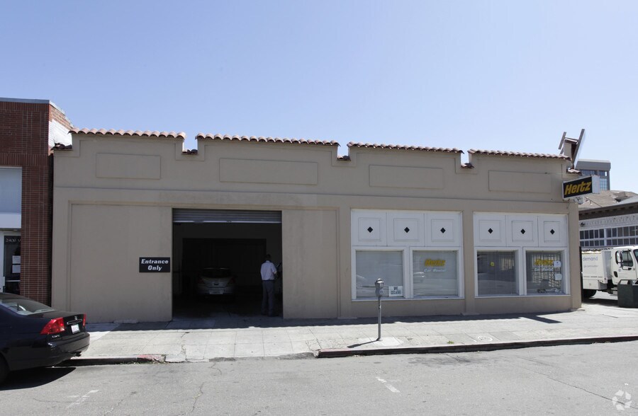 More Photos Of 2400 Webster St, Oakland Freestanding For Lease