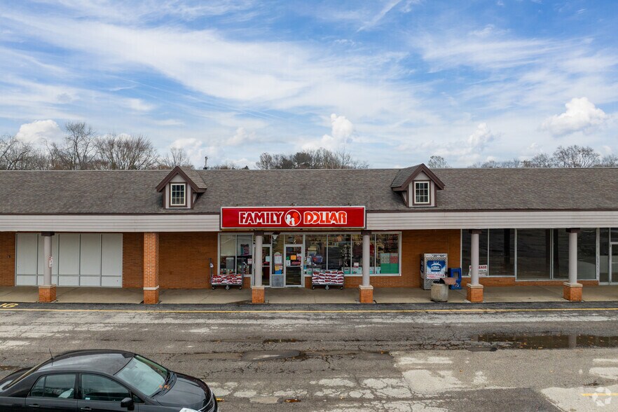 More Photos Of 200-260 N Main St, Rittman General Retail For Sale