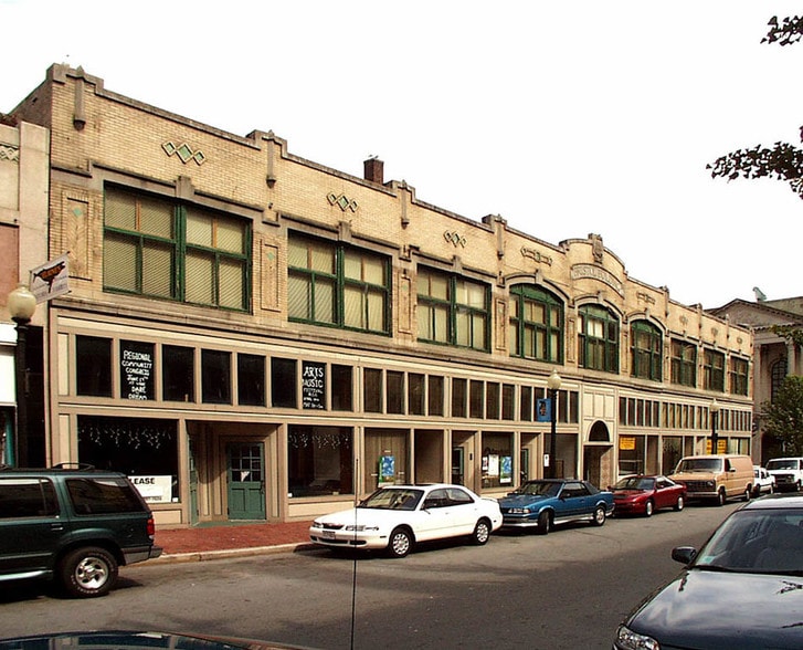 More Photos Of 740-768 Purchase St, New Bedford Restaurant For Lease