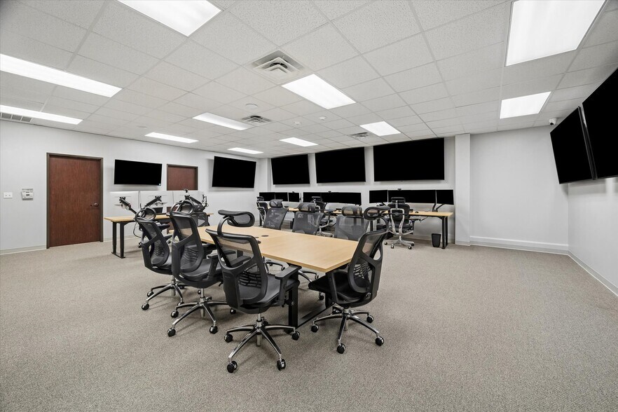 More Photos Of 4225 Research Forest Dr, The Woodlands Office For Lease