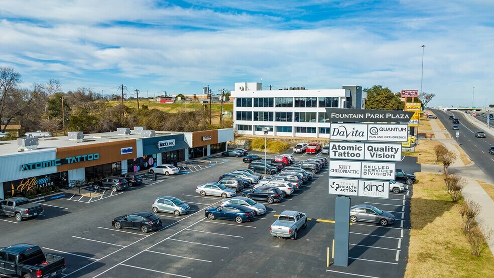 More Photos Of 2800 S IH-35, Austin Medical For Sale
