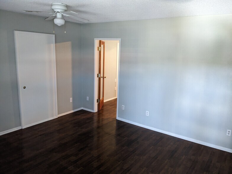 More Photos Of 9966 dolores St, Spring Valley Loft Creative Space For Sale