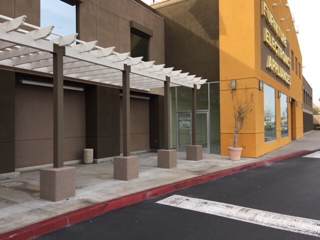 More Photos Of 275 S Euclid St, Anaheim General Retail For Lease