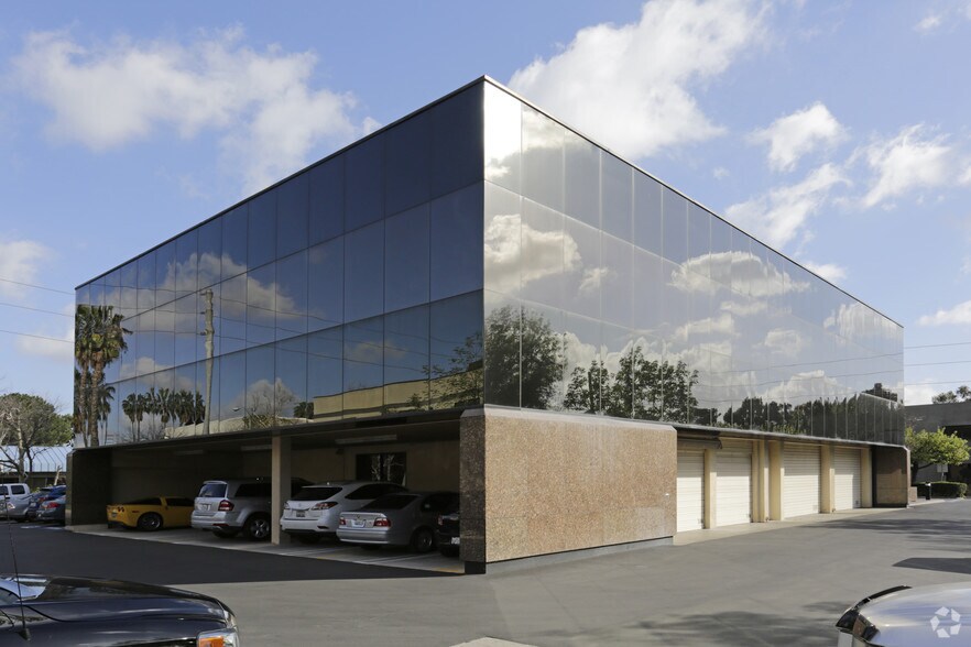 More Photos Of 17991 Mitchell S, Irvine Office For Sale