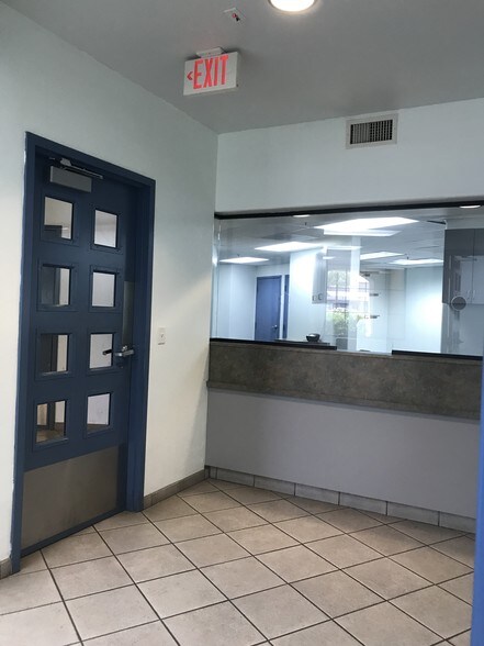 More Photos Of 1310 W St Marys Rd, Tucson Medical For Lease
