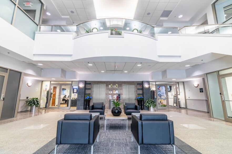 More Photos Of 1551 Wall St, Saint Charles Medical For Lease